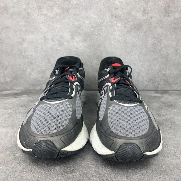 Saucony Kinvara 6 Running Shoe Sneaker, Black Red, Men's 11 - Picture 2 of 9